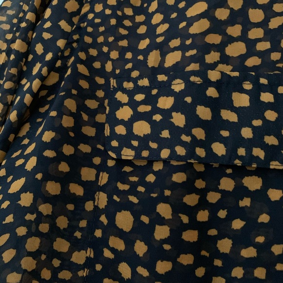 Timing Animal Print Blouse - Picture 4 of 4